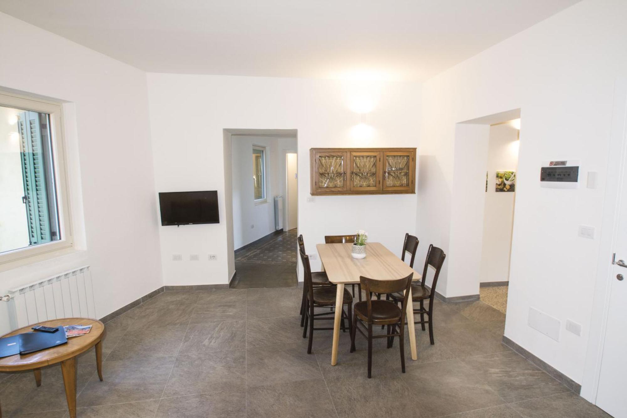 Casa Lea Διαμέρισμα Castelveccana Εξωτερικό φωτογραφία